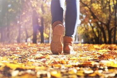 Herbstschuhe für breite Füße